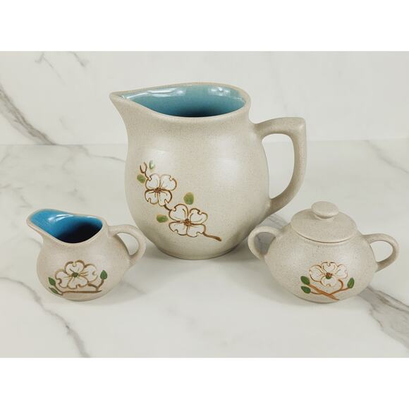 The Pigeon Forge Pottery Dogwood Floral Pitcher Jug Creamer Sugar Bowl x3 Vtg - Picture 1 of 16